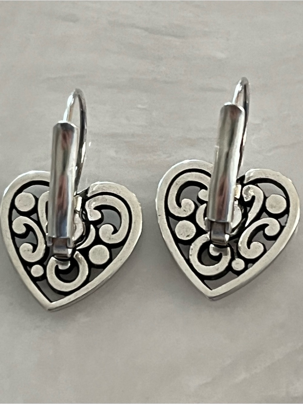 Brighton Contempo Heart Leverback Earrings New with out tags - Picture 4 of 8
